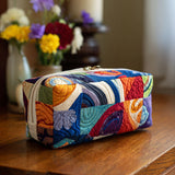 Bolsa de Maquillaje Acolchada Groovy Waves